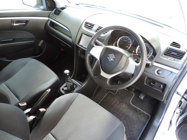 スイフト XG スマートキー/SDナビ/フルセグ/CD/5MT(11枚目)