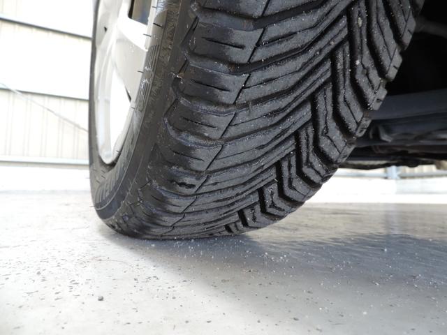 スイフト XG スマートキー/SDナビ/フルセグ/CD/5MT(41枚目)