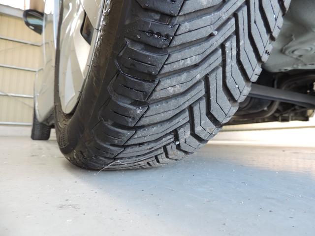 スイフト XG スマートキー/SDナビ/フルセグ/CD/5MT(42枚目)