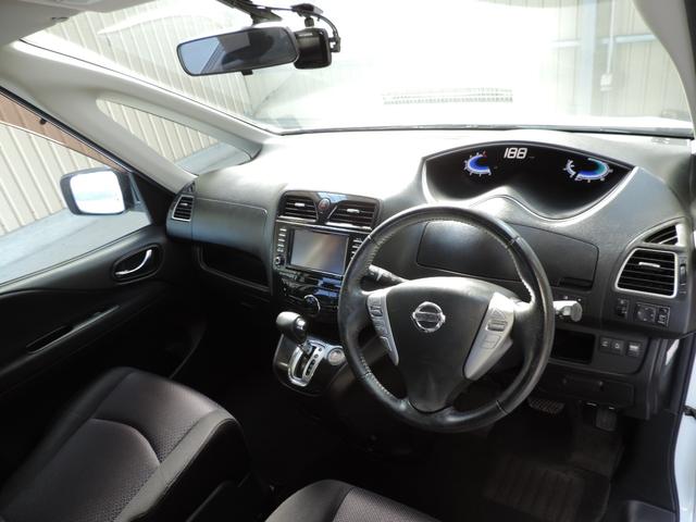 セレナ ハイウェイスター　スマートキー／ナビ／Ｂカメラ／フルセグ／ＤＶＤ再／ＭＳＶ／ＣＤ／ＥＴＣ（9枚目）