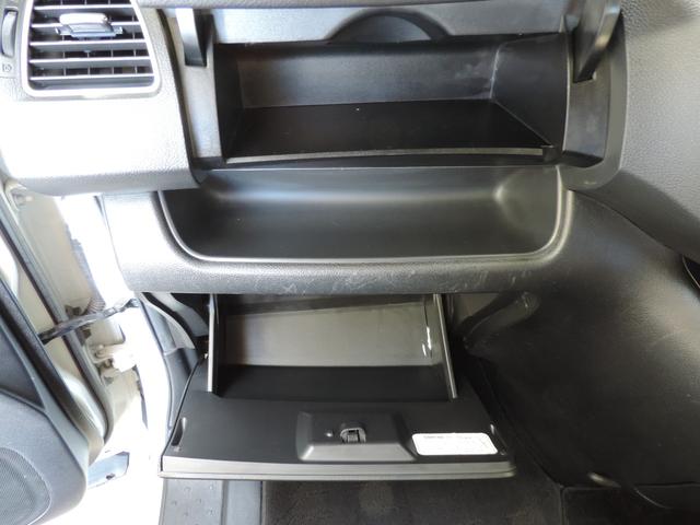 セレナ ハイウェイスター　スマートキー／ナビ／Ｂカメラ／フルセグ／ＤＶＤ再／ＭＳＶ／ＣＤ／ＥＴＣ（38枚目）