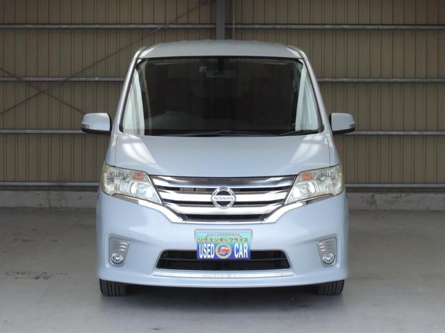 セレナ ハイウェイスター　Ｓ－ハイブリッド　スマートキー／ナビ／Ｂカメラ／フルセグ／Ｂｔ／ＤＶＤ再／ＭＳＶ／ＣＤ／ＥＴＣ／ＨＩＤ（2枚目）