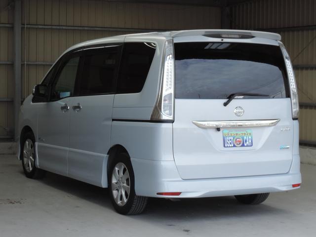 セレナ ハイウェイスター　Ｓ－ハイブリッド　スマートキー／ナビ／Ｂカメラ／フルセグ／Ｂｔ／ＤＶＤ再／ＭＳＶ／ＣＤ／ＥＴＣ／ＨＩＤ（8枚目）