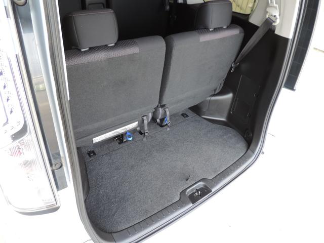 セレナ ハイウェイスター　Ｓ－ハイブリッド　スマートキー／ナビ／Ｂカメラ／フルセグ／Ｂｔ／ＤＶＤ再／ＭＳＶ／ＣＤ／ＥＴＣ／ＨＩＤ（26枚目）