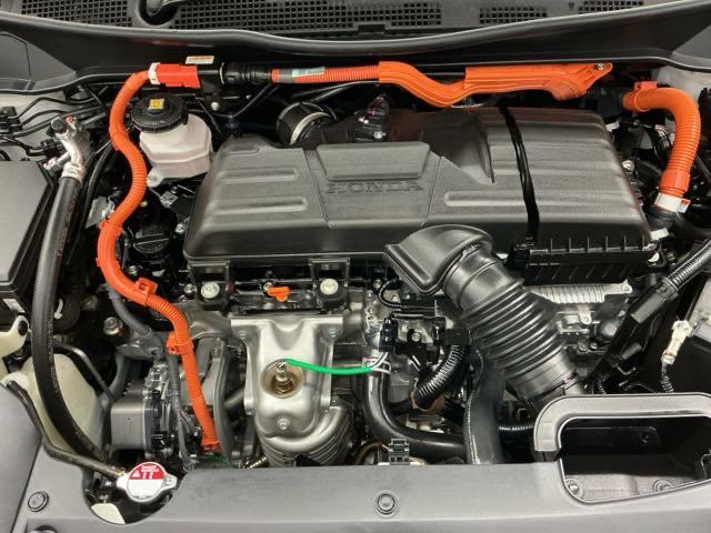 オデッセイハイブリッド ｅ：ＨＥＶアブソルート・ＥＸ　ホンダ認定中古車　純正ドラレコ前後　レザーシート　パワーゲート　クルコン　クリアランスソナー　パワ－シ－ト　両側自動スライドドア　オートライト　Ｒカメラ　スマートキー　オットマン　エアバック　ＥＴＣ（20枚目）