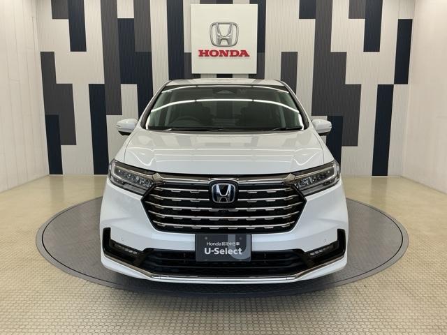 オデッセイハイブリッド ｅ：ＨＥＶアブソルート・ＥＸ　ホンダ認定中古車　純正ドラレコ前後　レザーシート　パワーゲート　クルコン　クリアランスソナー　パワ－シ－ト　両側自動スライドドア　オートライト　Ｒカメラ　スマートキー　オットマン　エアバック　ＥＴＣ（25枚目）