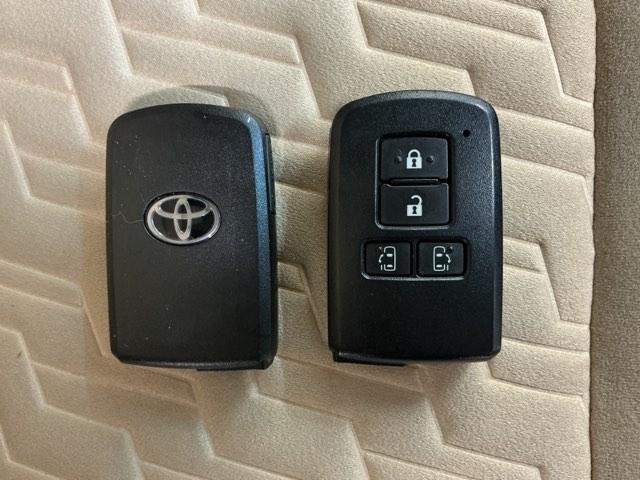 ヴェルファイア 2.5X LEDライト 両側電動 ETC 社外ナビ 地デジ LEDヘッドライト クルーズコントロール コーナーセンサ DVD 横滑り防止装置 記録簿 3列シート 盗難防止装置 オ-トエアコン Wエアコン ABS(21枚目)