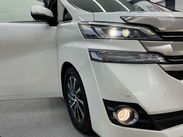 ヴェルファイア 2.5X LEDライト 両側電動 ETC 社外ナビ 地デジ LEDヘッドライト クルーズコントロール コーナーセンサ DVD 横滑り防止装置 記録簿 3列シート 盗難防止装置 オ-トエアコン Wエアコン ABS(26枚目)