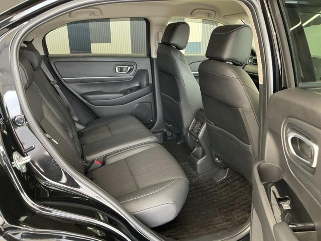 ヴェゼル ｅ：ＨＥＶＺ　ホンダ認定中古車　ＢＳＩ・後退出庫サポートレス　純正ナビ　ＬＥＤライト　衝突回避支援ブレーキ機能　１オナ　スマキ　Ｐトランク　フルオートエアコン　エアバッグ　両席エアバック　Ｒカメ　記録簿付　ソナー（15枚目）