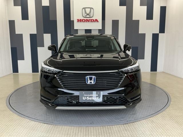 ヴェゼル ｅ：ＨＥＶＺ　ホンダ認定中古車　ＢＳＩ・後退出庫サポートレス　純正ナビ　ＬＥＤライト　衝突回避支援ブレーキ機能　１オナ　スマキ　Ｐトランク　フルオートエアコン　エアバッグ　両席エアバック　Ｒカメ　記録簿付　ソナー（23枚目）