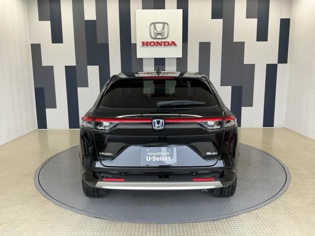 ヴェゼル ｅ：ＨＥＶＺ　ホンダ認定中古車　ＢＳＩ・後退出庫サポートレス　純正ナビ　ＬＥＤライト　衝突回避支援ブレーキ機能　１オナ　スマキ　Ｐトランク　フルオートエアコン　エアバッグ　両席エアバック　Ｒカメ　記録簿付　ソナー（24枚目）