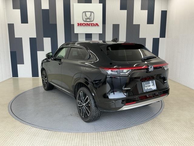 ヴェゼル ｅ：ＨＥＶＺ　ホンダ認定中古車　ＢＳＩ・後退出庫サポートレス　純正ナビ　ＬＥＤライト　衝突回避支援ブレーキ機能　１オナ　スマキ　Ｐトランク　フルオートエアコン　エアバッグ　両席エアバック　Ｒカメ　記録簿付　ソナー（26枚目）