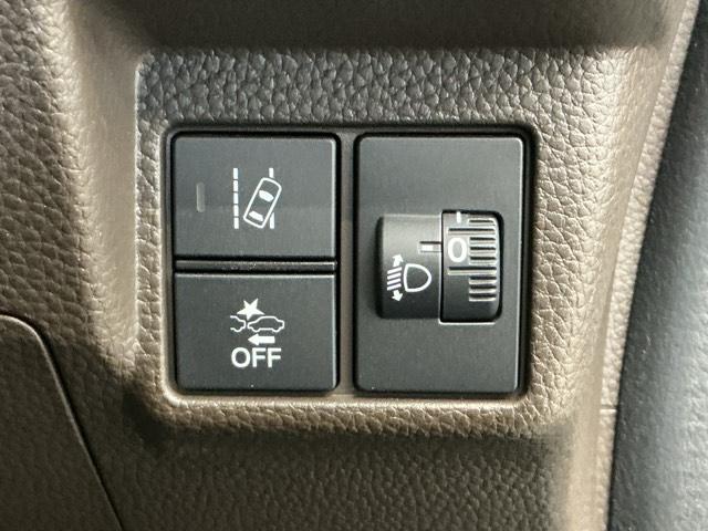 N-BOX L ホンダ認定中古車 純正ナビ LEDライト 衝突回避支援ブレーキ I-STOP クリソナ PW パワステ Sヒーター 1オ-ナ- スマ-トキ- Bカメ 両側スライド 横滑り防止 エアコン付き キーレス付(9枚目)