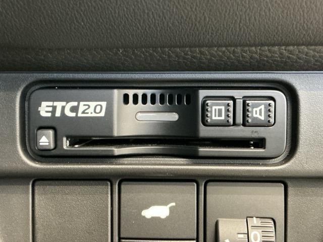 ZR-V X ホンダ認定中古車 デモカー 純正ドラレコ クリアランスソナー 地デジ Bカメ オートクルーズコントロール ESC サイドカーテンエアバック エアコン 整備記録簿 盗難防止装置 LEDライト USB(9枚目)