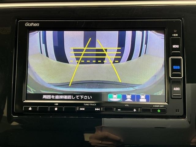 ステップワゴンスパーダ ｅ：ＨＥＶスパーダＧホンダセンシング　ホンダ認定中古車　純正ナビ　ＬＥＤライト　ウォークスルー　セキュリティアラーム　横滑り防止装置　クルーズコントロール　Ｂカメラ　ＵＳＢ接続　フルセグ　ＤＶＤ再生可能　ナビ＆ＴＶ　キーレス　ＥＴＣ（7枚目）