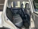 リアシートも広々としていて、座りやすいです。