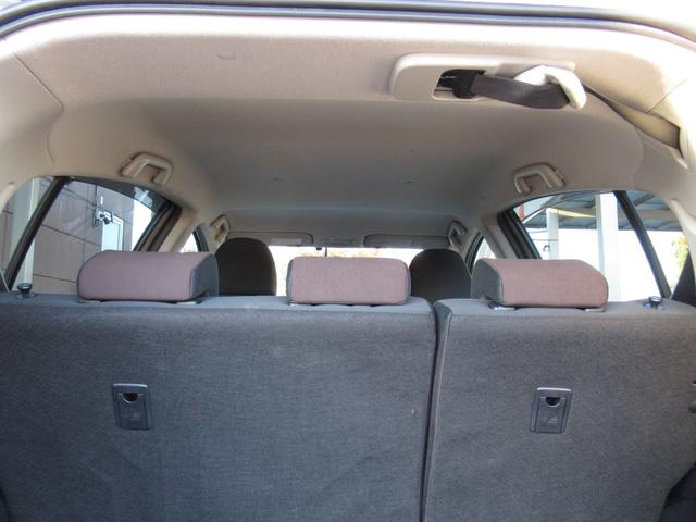 アクア Ｇ　ナビ　バックカメラ　地デジ　Ｂｌｕｅｔｏｏｔｈ　プッシュスタート　スマートキー　社外アルミ　ＥＴＣ　オートエアコン（29枚目）