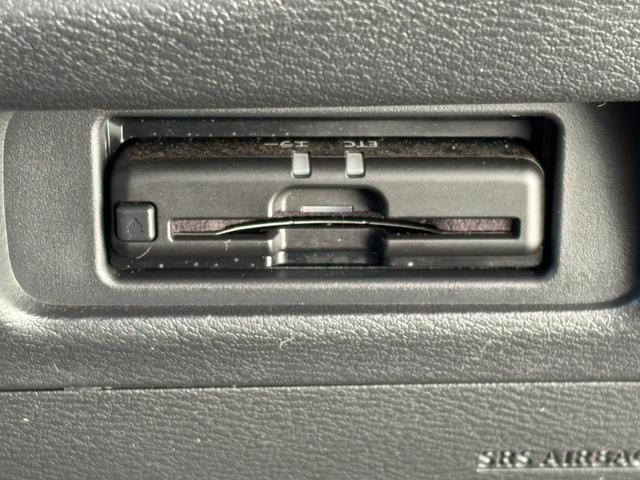 ルークス ハイウェイスター　Ｇターボプロパイロットエディション　純正ナビ　Ｂｌｕｅｔｏｏｔｈオーディオ　ブレーキサポート　レーンキープ　アラウンドビューモニター　ＥＴＣ　両側パワースライドドア　ＬＥＤヘッドライト　オートライト　オートハイビーム　フルセグテレビ（13枚目）