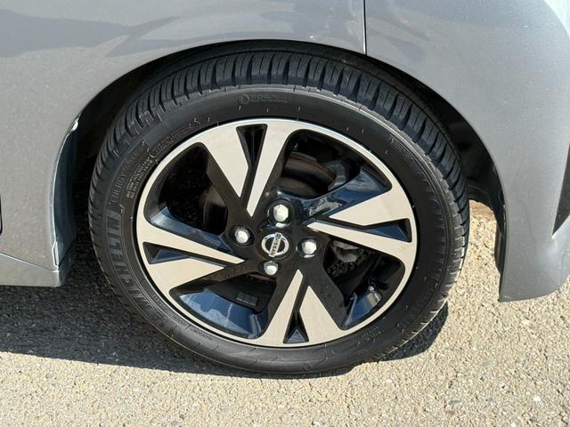 ルークス ハイウェイスター　Ｇターボプロパイロットエディション　純正ナビ　Ｂｌｕｅｔｏｏｔｈオーディオ　ブレーキサポート　レーンキープ　アラウンドビューモニター　ＥＴＣ　両側パワースライドドア　ＬＥＤヘッドライト　オートライト　オートハイビーム　フルセグテレビ（26枚目）