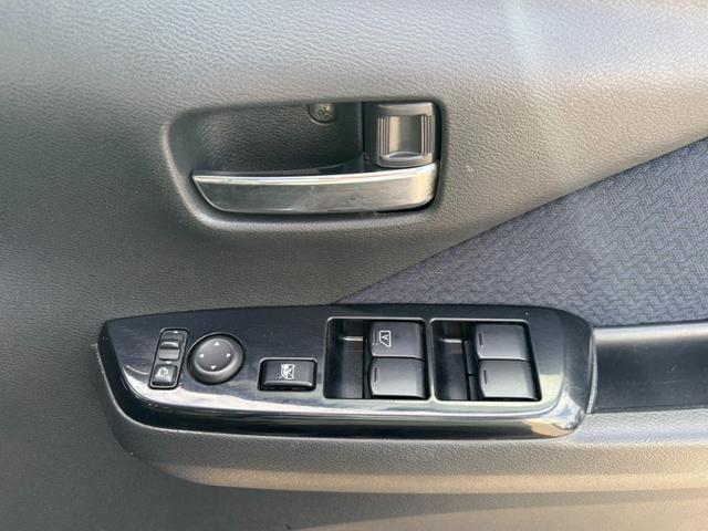 MITSUBISHI EK X T