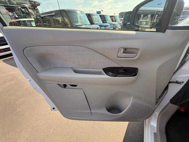 デイズ Ｘ　純正メモリーナビ　Ｂｌｕｅｔｏｏｔｈオーディオ　アラウンドビューモニター　ステアリングスイッチ　アイドリングストップ　衝突軽減ブレーキ　コーナーセンサー　オートライト　ＥＴＣ　純正１４インチＡＷ（55枚目）