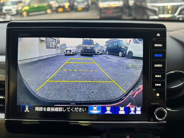 ご納車後も安心の保証実績がございます。１５年未満の車両を対象に全国でお使いいただけます。お財布にも優しい継続型の保証です。