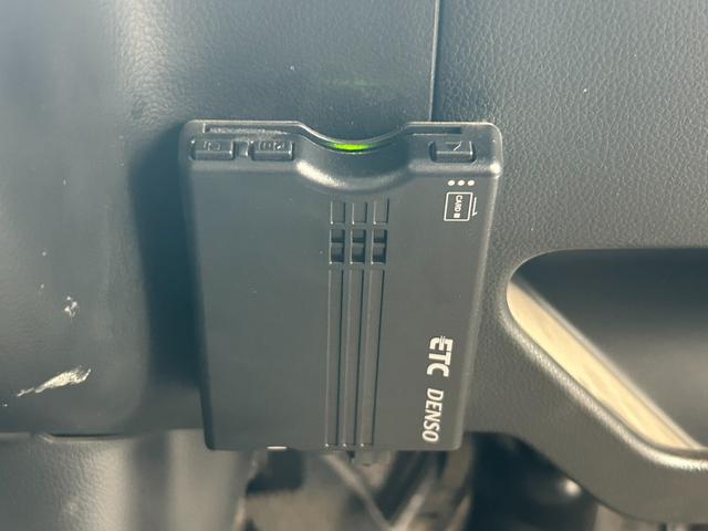 ワゴンR ハイブリッドFZ バックカメラ Bluetoothオーディオ ブレーキサポート シートヒーター ETC コーナーセンサー アイドリングストップ ワンセグ プッシュスタート 電格ミラー ウィンカーミラー CD DVD(9枚目)