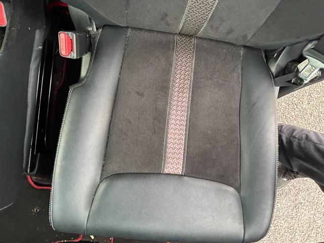 N-BOXカスタム G・EXターボホンダセンシング 社外オーディオ バックカメラ ACC 半革シート 両側パワスラ ETC LEDヘッドライト ブレーキサポートフォグランプ アイドリングストップ オートライト 社外16AW ステアリングリモコン(54枚目)