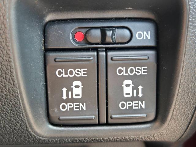 Ｎ－ＢＯＸカスタム Ｇ・ターボＬパッケージ　純正ナビ　両側パワースライドドア　バックカメラ　ＥＴＣ　Ｂｌｕｅｔｏｏｔｈ　ブレーキサポート　ステアリングリモコン　ターボ　ハーフレザーシート　クルーズコントロール　フルセグテレビ　オートライト（8枚目）