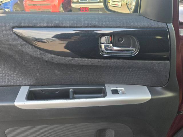 Ｎ－ＢＯＸカスタム Ｇ・ターボＬパッケージ　純正ナビ　両側パワースライドドア　バックカメラ　ＥＴＣ　Ｂｌｕｅｔｏｏｔｈ　ブレーキサポート　ステアリングリモコン　ターボ　ハーフレザーシート　クルーズコントロール　フルセグテレビ　オートライト（54枚目）