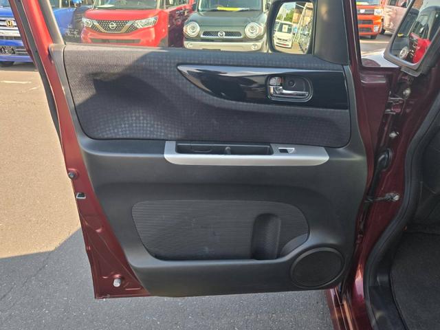 Ｎ－ＢＯＸカスタム Ｇ・ターボＬパッケージ　純正ナビ　両側パワースライドドア　バックカメラ　ＥＴＣ　Ｂｌｕｅｔｏｏｔｈ　ブレーキサポート　ステアリングリモコン　ターボ　ハーフレザーシート　クルーズコントロール　フルセグテレビ　オートライト（55枚目）