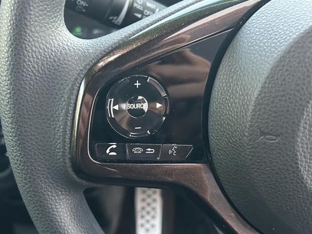 Ｎ－ＢＯＸカスタム Ｇ・Ｌホンダセンシング　社外ナビ　バックカメラ　フルセグ　ＬＥＤヘッドライト　ＥＴＣ　ＡＣＣ　レーンキープ　純正１４ＡＷ　パワスラ　ブレーキサポート　フォグランプ　ウィンカーミラー　プッシュスタート　オートライト（10枚目）