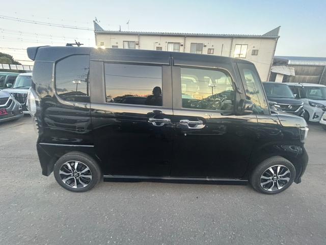 Ｎ－ＢＯＸカスタム Ｇ・Ｌホンダセンシング　社外ナビ　バックカメラ　フルセグ　ＬＥＤヘッドライト　ＥＴＣ　ＡＣＣ　レーンキープ　純正１４ＡＷ　パワスラ　ブレーキサポート　フォグランプ　ウィンカーミラー　プッシュスタート　オートライト（25枚目）