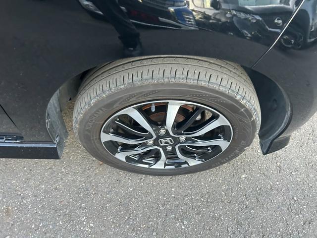 Ｎ－ＢＯＸカスタム Ｇ・Ｌホンダセンシング　社外ナビ　バックカメラ　フルセグ　ＬＥＤヘッドライト　ＥＴＣ　ＡＣＣ　レーンキープ　純正１４ＡＷ　パワスラ　ブレーキサポート　フォグランプ　ウィンカーミラー　プッシュスタート　オートライト（31枚目）