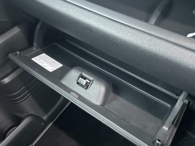 Ｎ－ＢＯＸカスタム Ｇ・Ｌホンダセンシング　社外ナビ　バックカメラ　フルセグ　ＬＥＤヘッドライト　ＥＴＣ　ＡＣＣ　レーンキープ　純正１４ＡＷ　パワスラ　ブレーキサポート　フォグランプ　ウィンカーミラー　プッシュスタート　オートライト（35枚目）