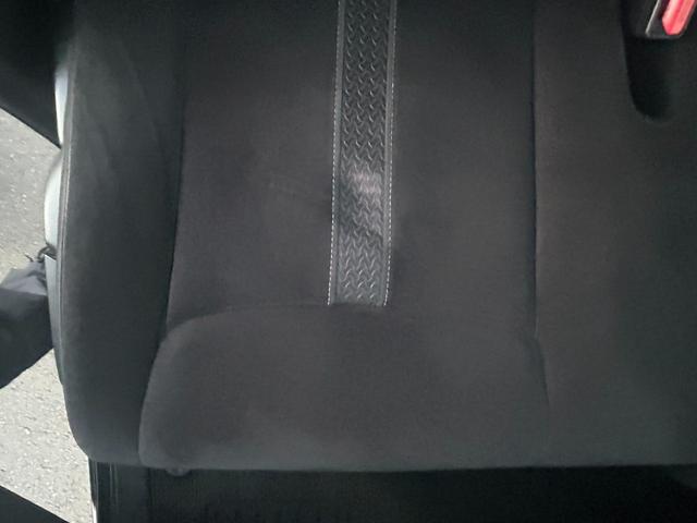 Ｎ－ＢＯＸカスタム Ｇ・Ｌホンダセンシング　社外ナビ　バックカメラ　フルセグ　ＬＥＤヘッドライト　ＥＴＣ　ＡＣＣ　レーンキープ　純正１４ＡＷ　パワスラ　ブレーキサポート　フォグランプ　ウィンカーミラー　プッシュスタート　オートライト（40枚目）