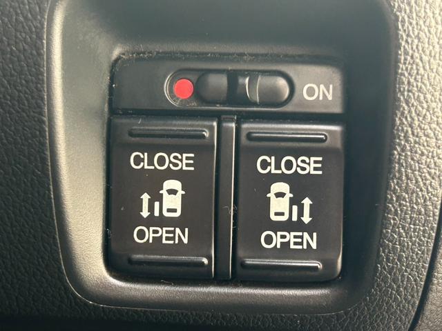 Ｎ－ＢＯＸカスタム Ｇ・ターボＬパッケージ　社外メモリーナビ　クルーズコントロール　バックカメラ　両側電動スライドドア　Ｂｌｕｅｔｏｏｔｈオーディオ　ビルトインＥＴＣ　アイドリングストップ　スマートキー　プッシュスタート　電動格納ミラー（5枚目）