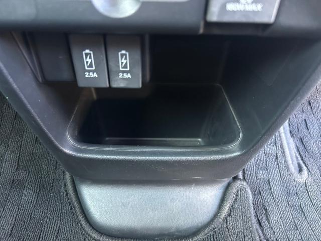 Ｎ－ＷＧＮカスタム Ｇ・ターボパッケージ　バックカメラ　クルーズコントロール　ＨＩＤヘッドライト　ＥＴＣ　フォグランプ　オートライト　フルセグ　Ｂｌｕｅｔｏｏｔｈ　パドルシフト　純正アルミホイール（33枚目）