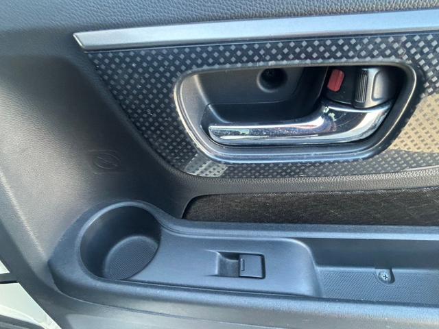 Ｎ－ＷＧＮカスタム Ｇ・ターボパッケージ　バックカメラ　クルーズコントロール　ＨＩＤヘッドライト　ＥＴＣ　フォグランプ　オートライト　フルセグ　Ｂｌｕｅｔｏｏｔｈ　パドルシフト　純正アルミホイール（42枚目）