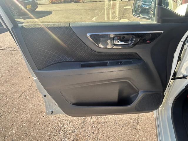 Ｎ－ＷＧＮカスタム Ｇ・ターボパッケージ　バックカメラ　クルーズコントロール　ＨＩＤヘッドライト　ＥＴＣ　フォグランプ　オートライト　フルセグ　Ｂｌｕｅｔｏｏｔｈ　パドルシフト　純正アルミホイール（56枚目）