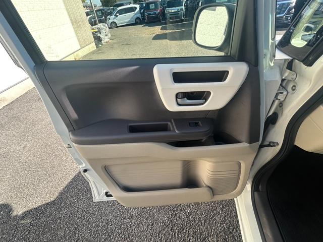 Ｎ－ＢＯＸ Ｇ・Ｌホンダセンシング　純正メモリーナビ　Ｂｌｕｅｔｏｏｔｈオーディオ　バックカメラ　地デジ　アダプティブクルーズコントロール　ＬＥＤヘッドライト　パワースライドドア　ドライブレコーダー　レーンキープアシスト（61枚目）