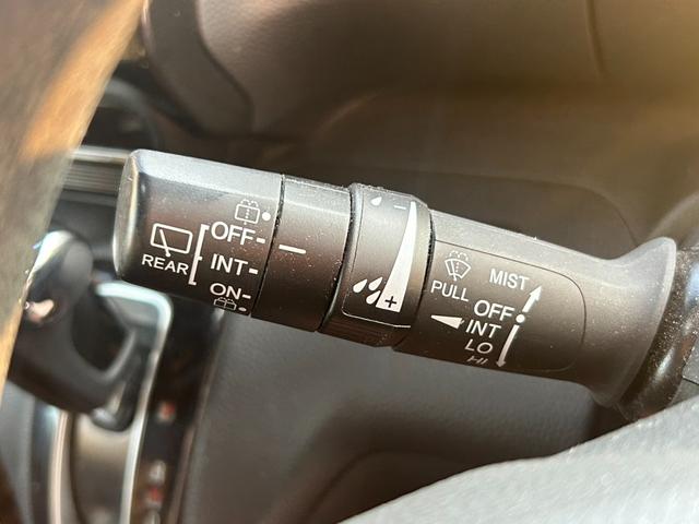 Ｎ－ＢＯＸカスタム Ｇ・ＥＸホンダセンシング　アダプティブクルーズコントロール　オートＬＥＤヘッドライト　バックカメラ　Ｂｌｕｅｔｏｏｔｈオーディオ　ブレーキサポート　パワースライドドア　純正アルミホイール　レーンキープ　アイドリングストップ（10枚目）