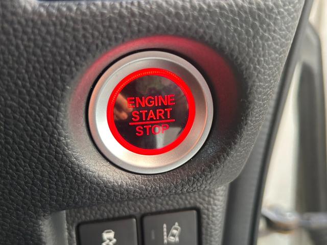 Ｎ－ＢＯＸカスタム Ｇ・ＥＸホンダセンシング　アダプティブクルーズコントロール　オートＬＥＤヘッドライト　バックカメラ　Ｂｌｕｅｔｏｏｔｈオーディオ　ブレーキサポート　パワースライドドア　純正アルミホイール　レーンキープ　アイドリングストップ（18枚目）