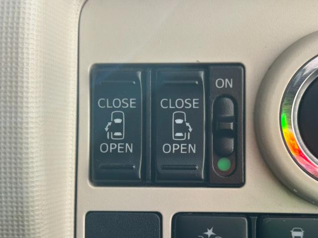 ムーヴキャンバス Ｘブラックアクセントリミテッド　ＳＡＩＩＩ　純正ナビ　Ｂｌｕｅｔｏｏｔｈオーディオ　両側パワースライドドア　ＥＴＣ　ブレーキサポート　オートライト　オートハイビーム　ステアリングリモコン　フルセグテレビ　アイドリングストップ　スマートキー（7枚目）