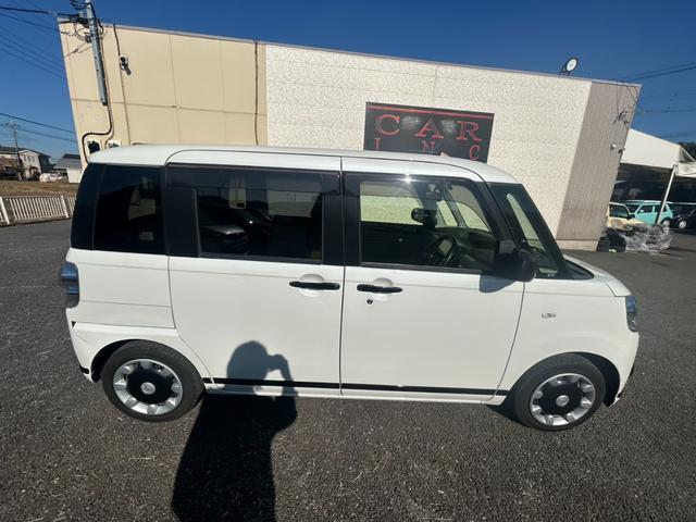 ムーヴキャンバス Ｘブラックアクセントリミテッド　ＳＡＩＩＩ　純正ナビ　Ｂｌｕｅｔｏｏｔｈオーディオ　両側パワースライドドア　ＥＴＣ　ブレーキサポート　オートライト　オートハイビーム　ステアリングリモコン　フルセグテレビ　アイドリングストップ　スマートキー（25枚目）