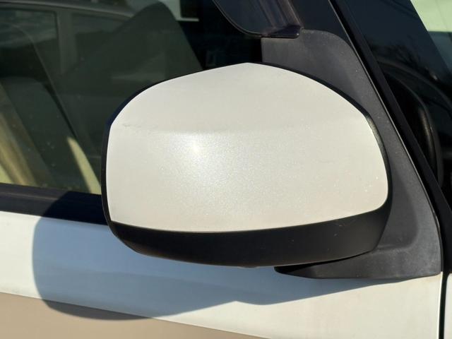 ムーヴキャンバス Ｇメイクアップリミテッド　ＳＡＩＩＩ　純正ナビ　Ｂｌｕｅｔｏｏｔｈオーディオ　両側パワースライドドア　ＥＴＣ　アラウンドビューモニター　ブレーキサポート　アイドリングストップ　フルセグテレビ　ステアリングリモコン　オートライト（29枚目）