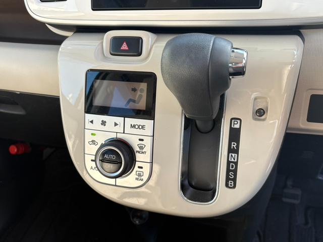 ムーヴキャンバス Ｇメイクアップリミテッド　ＳＡＩＩＩ　純正ナビ　Ｂｌｕｅｔｏｏｔｈオーディオ　両側パワースライドドア　ＥＴＣ　アラウンドビューモニター　ブレーキサポート　アイドリングストップ　フルセグテレビ　ステアリングリモコン　オートライト（33枚目）