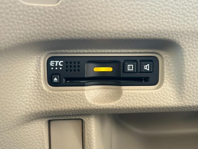 Ｎ－ＢＯＸ Ｇ・Ｌホンダセンシング　アダプティブクルーズコントロール　ブレーキサポート　バックカメラ　Ｂｌｕｅｔｏｏｔｈオーディオ　オートＬＥＤヘッドライト　両側電動スライドドア　アイドリングストップ　ステアリングリモコン　レーンキープ（11枚目）