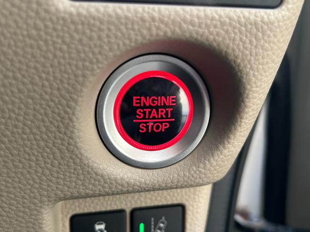 Ｎ－ＢＯＸ Ｇ・Ｌホンダセンシング　アダプティブクルーズコントロール　ブレーキサポート　バックカメラ　Ｂｌｕｅｔｏｏｔｈオーディオ　オートＬＥＤヘッドライト　両側電動スライドドア　アイドリングストップ　ステアリングリモコン　レーンキープ（16枚目）