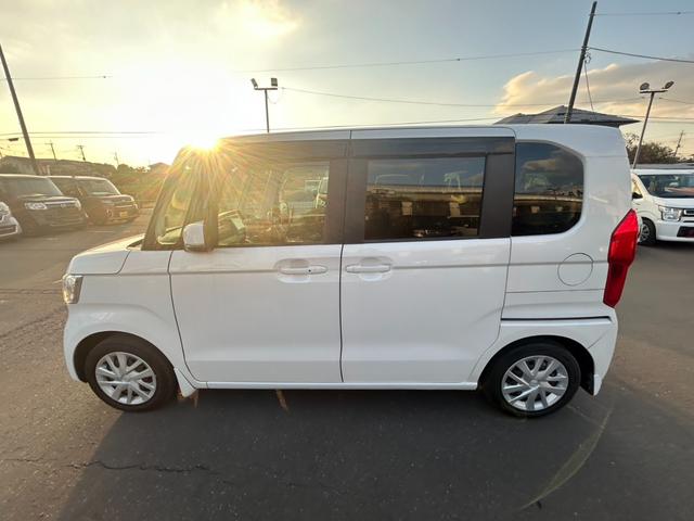 Ｎ－ＢＯＸ Ｇ・Ｌホンダセンシング　アダプティブクルーズコントロール　ブレーキサポート　バックカメラ　Ｂｌｕｅｔｏｏｔｈオーディオ　オートＬＥＤヘッドライト　両側電動スライドドア　アイドリングストップ　ステアリングリモコン　レーンキープ（25枚目）